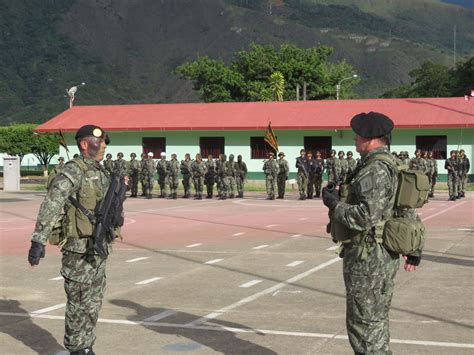 Nuestro Ej Rcito En Video En El Vraem Comandante General De La Iv