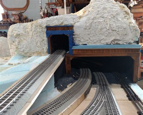 O Gauge Layout Gallery | Lloyds Layouts