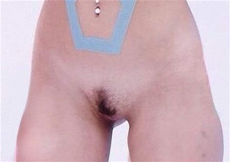Miley Cyrus Fingering Her Pussy Sexdicted