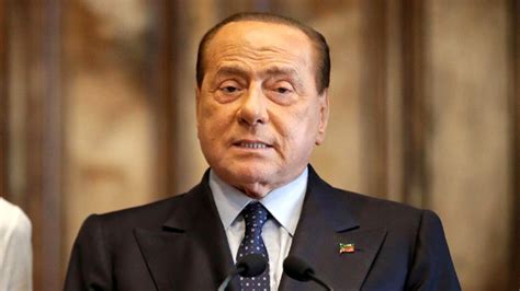 Silvio Berlusconi E La Sua Volta Celeste Il Mausoleo Nella Villa Ad