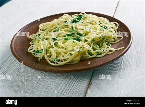 Spaghetti Pesto Italy Hi Res Stock Photography And Images Alamy