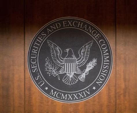 SEC Expands Definition of 'Dealer,' 'Government Securities Dealer' 