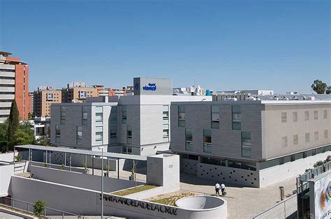 Unidad de tráfico Hospital Viamed Santa Ángela de la Cruz en Sevilla