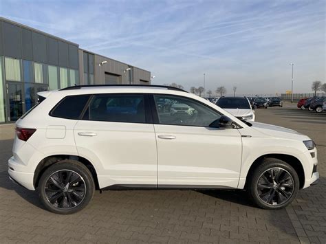 Skoda Karoq Sportline 15 Tsi 150ps Moon White 5 J Garantie