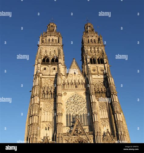 Tours cathedral france hi-res stock photography and images - Alamy