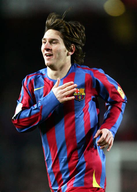 14 años del debut de Lionel Messi con el Barcelona