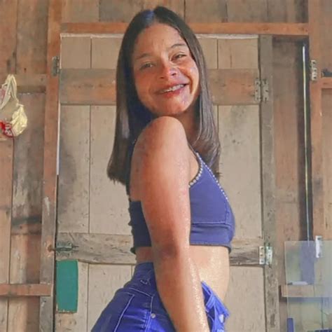 Camilinha241 • Threads Say More