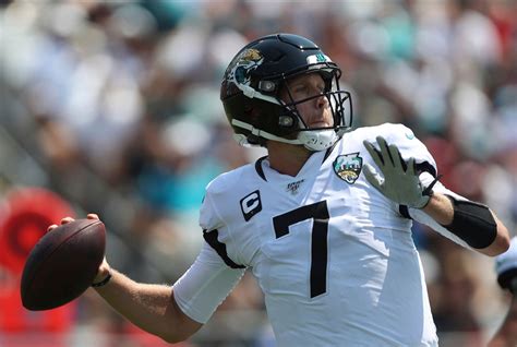 Former Eagles Qb Nick Foles Benched By Jaguars Heres What It Means