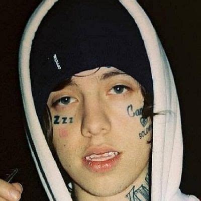 Who Is Lil Xan Age Net Worth Relationship Height Affair