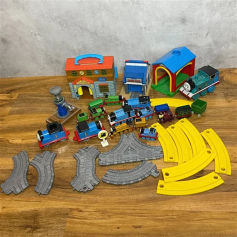 Thomas The Tank Engine Bundle Mixed Trains Track Buildings Gullane