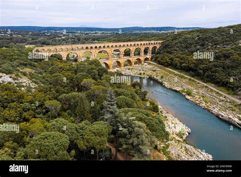 Roman aqueduct, Pont-du-Gard, Languedoc-Roussillon France, Aerial view Stock Photo - Alamy