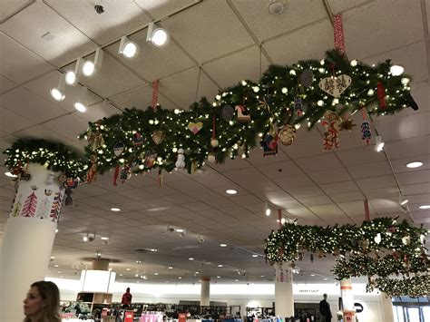 Hang Garland And Decorations From The Ceiling Christmas Ceiling