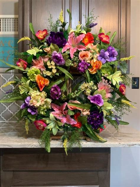 Lively Floral Spring Wreath Designs That Will Add A Pop Of Color To