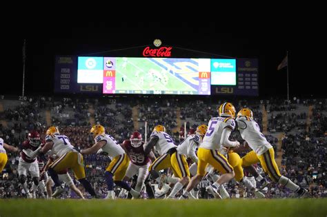 Lsu Football Is In A Strange Predicament For The Texas Bowl