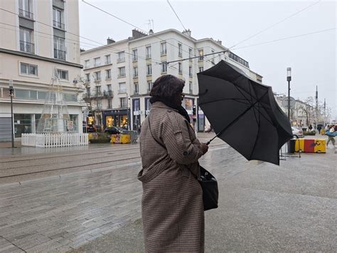 Alerte Aux Vents Forts Dans Le Nord Et Le Pas De Calais Les Deux