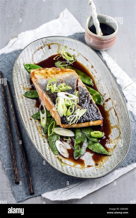 Salmon Teriyaki With Vegetable Stock Photo Alamy