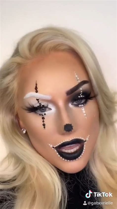 Pin On Halloween Makeup