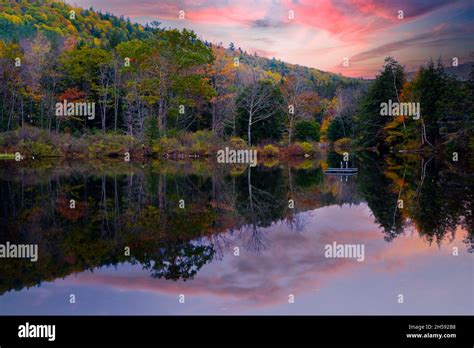 Vermont Fall Foliage Photo Gallery Stock Photo Alamy