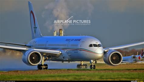 Cn Rgb Royal Air Maroc Boeing Dreamliner At Paris Orly