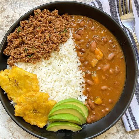 Arroz Habichuela Y Carne