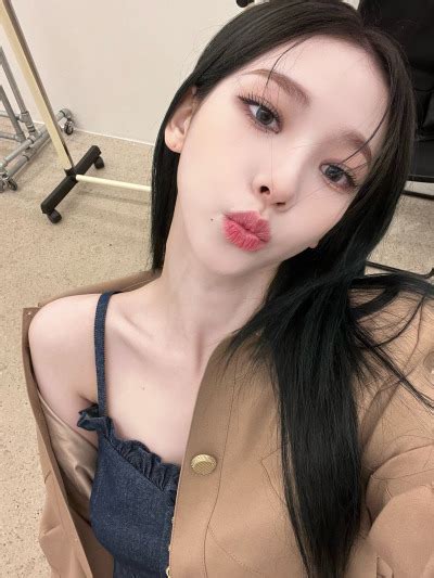 Karina Aespa Selca Tumbex