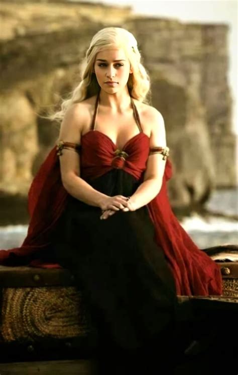 Pin By Sofro Na Vida On Salvamentos R Pidos Daenerys Targaryen Dress