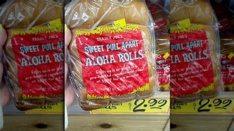 Trader Joe S Shoppers Are Loving These Sweet Pull Apart Aloha Rolls