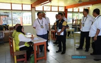 Bernama Prk Jepak Proses Pengundian Berjalan Lancar Pengerusi Spr