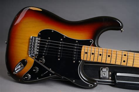 1978 Fender Stratocaster – Sunburst – GuitarPoint