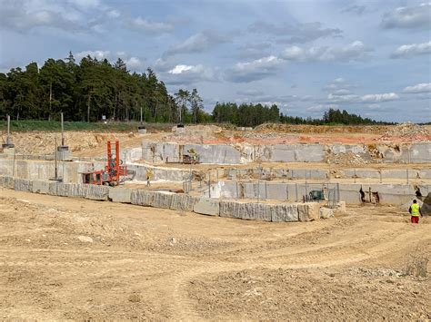 Hochwertiger Wachenzeller Dolomit Franken Schotter