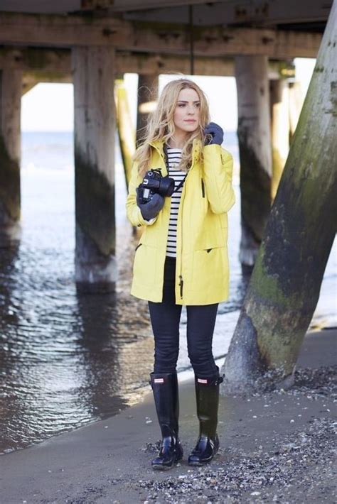 25 Outfits para los días lluviosos Moda lluvia Moda en día de lluvia