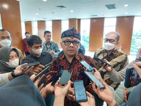 Bank Indonesia Direksi Dan Komisaris Baru Bank Banten Mampu Bekerja