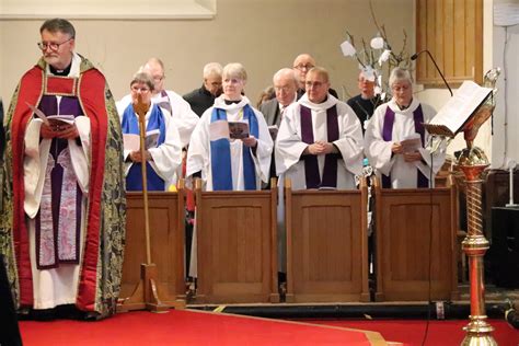 Mothering Sunday At Cathedral Isle Of Man The Diocese Of Sodor And Man