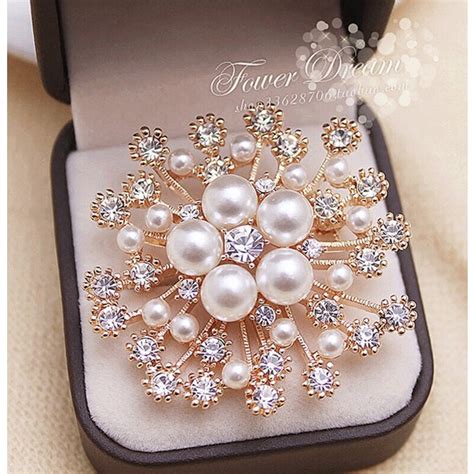 Fashion Women Big Brooches Lady Snowflake Imitation Pearls Rhinestones