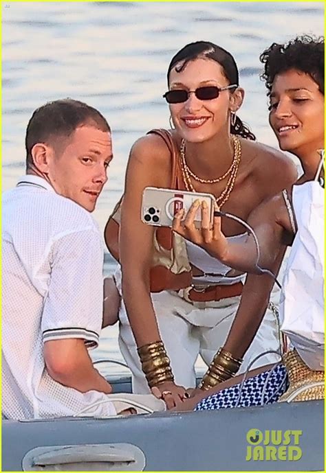 Bella Hadid Boyfriend Marc Kalman Go Sightseeing With Friends In