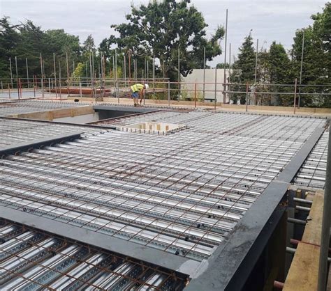 Metal Decking Installation