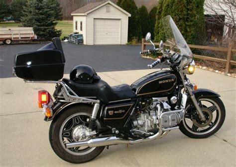 Honda Goldwing Windshield - reviews, prices, ratings with various photos