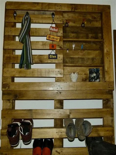 Recycled Wooden Pallet Coat Racks And Shoe Racks Pallet Tips