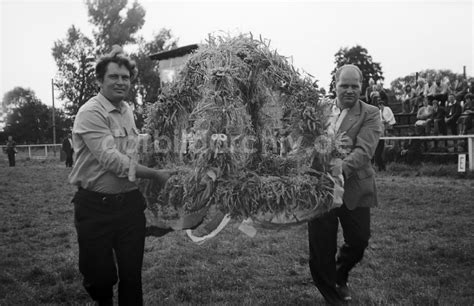 Schönwalde Glien Dorffest in Schönwalde Glien in der DDR