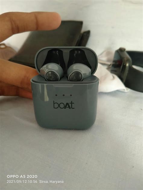 boAt Airdopes 131 - Wireless Earbuds with IWP™ Technology – boAt Lifestyle