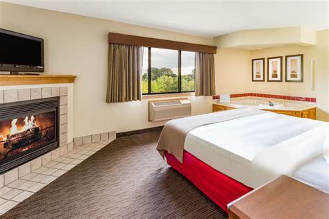 AmericInn by Wyndham Princeton MN | Princeton, MN Hotels