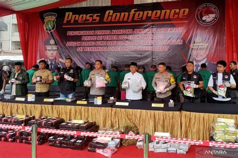 Polisi Bongkar Peredaran Ratusan Kg Narkotika Dari Jaringan Malaysia