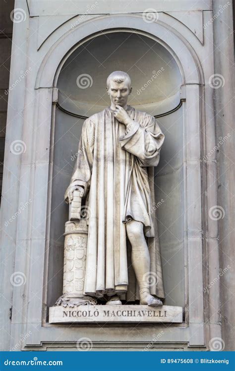 Niccolo Machiavelli. Statue In The Uffizi Gallery, Florence, Tuscany ...