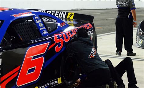 Speedway Saved Nascar Returns To Its Roots At North Wilkesboro Wunc