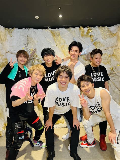 ジャニーズWEST Johnnys Entertainment Record on Twitter LOVE MUSIC