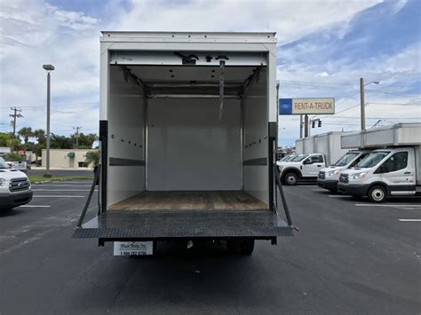 12 Box Truck With Lift Gate Akers Truck Rental