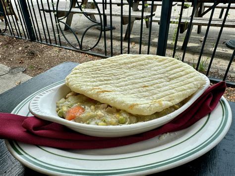 New Owners Keep Olde English In Albany Reliably Comfortable Welcoming