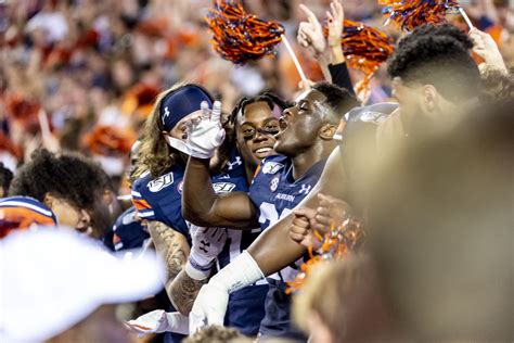 Iron Bowl Win A Perfect Salve For Auburn Team Fans