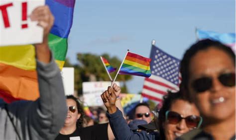 El Nuevo Proyecto De Ley Antigay De Florida Pretende Limitar Y Castigar