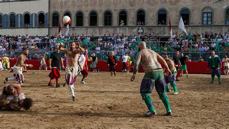 Calcio Storico Fiorentino: The football game with no rules - ICON